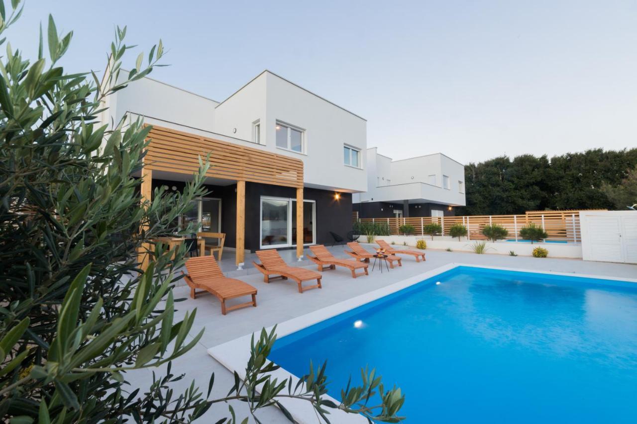 Villa Belveder باغ المظهر الخارجي الصورة
